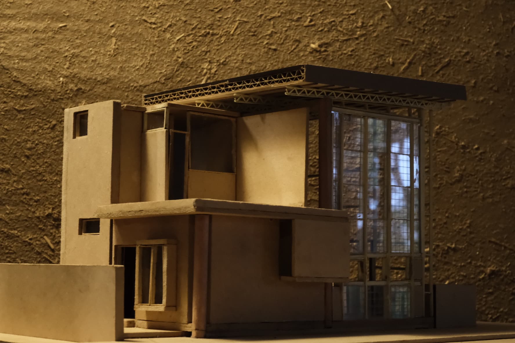 DBH - Model Photo 03