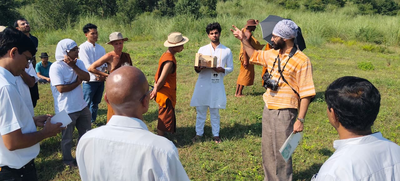 Architect explaining his vision